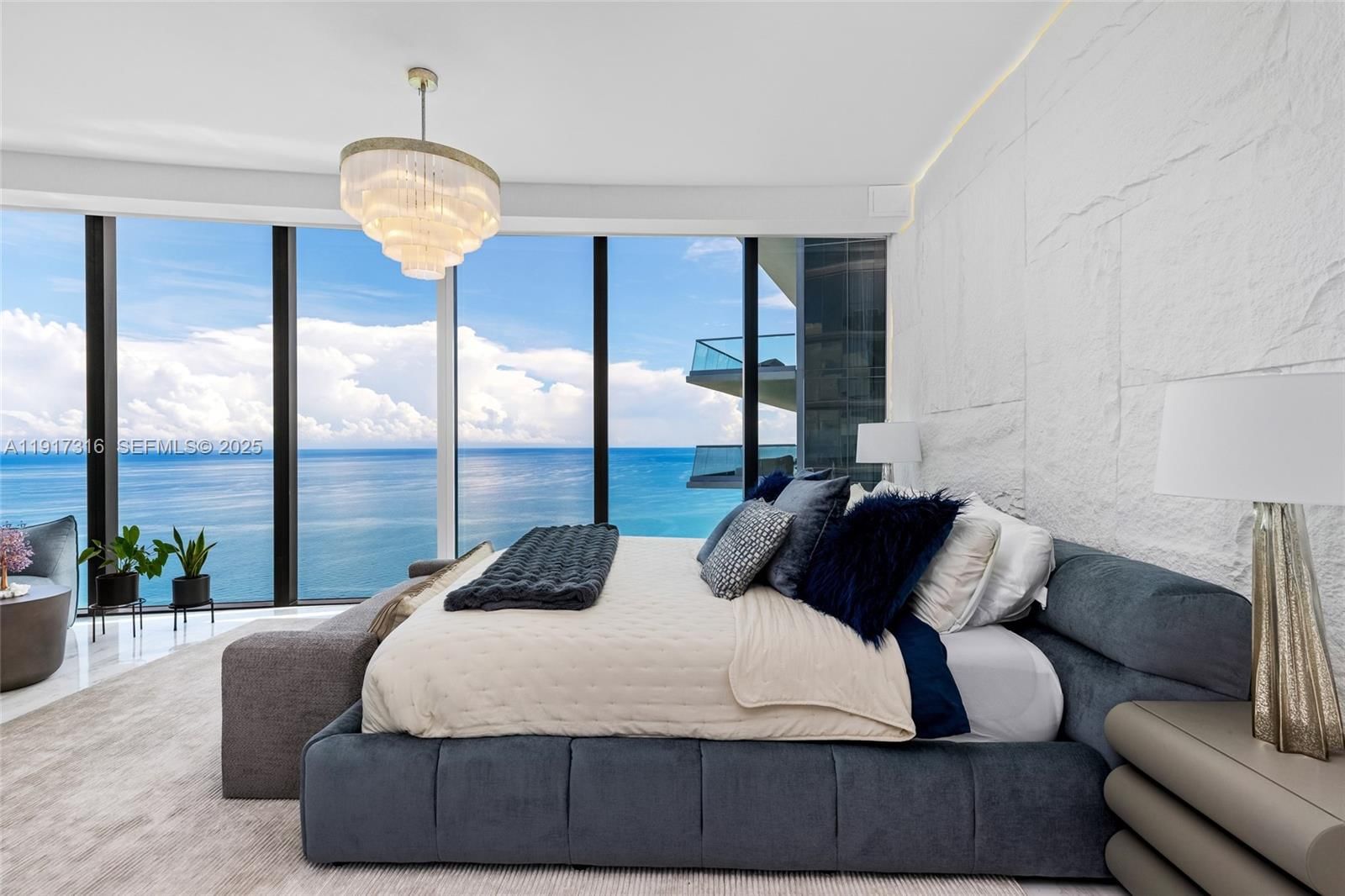 Real estate property located at 18555 Collins Ave #5501, Miami-dade, 18555 Collins Avenue Cond, Sunny Isles Beach, FL