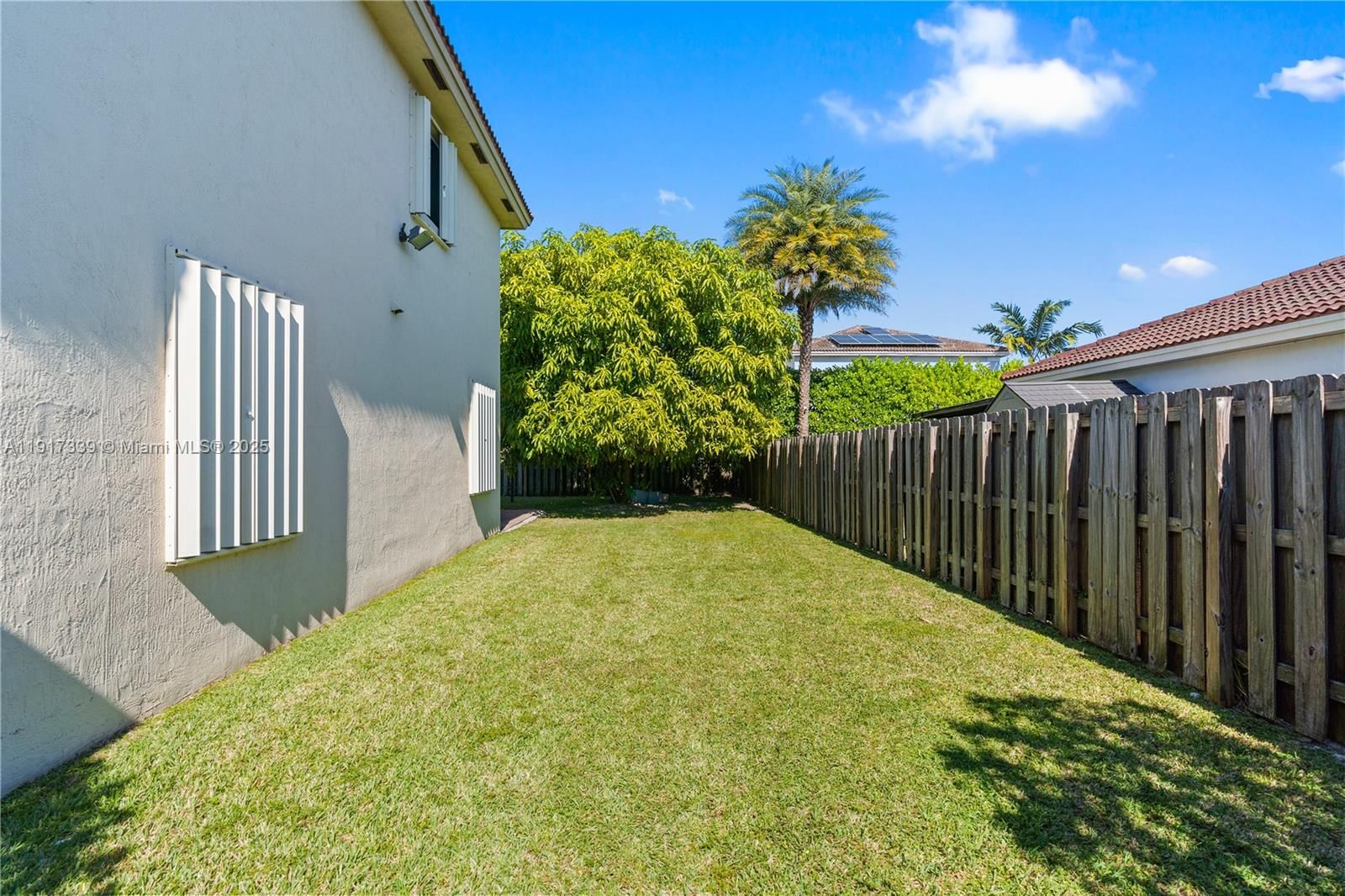 Real estate property located at 11121 225th Ter, Miami-dade, Glenwood Park Estates, Miami, FL