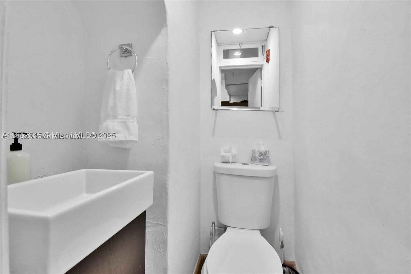 Real estate property located at 1018 Jefferson Ave, Miami-dade, Ocean Beach Addn No 3, Miami Beach, FL