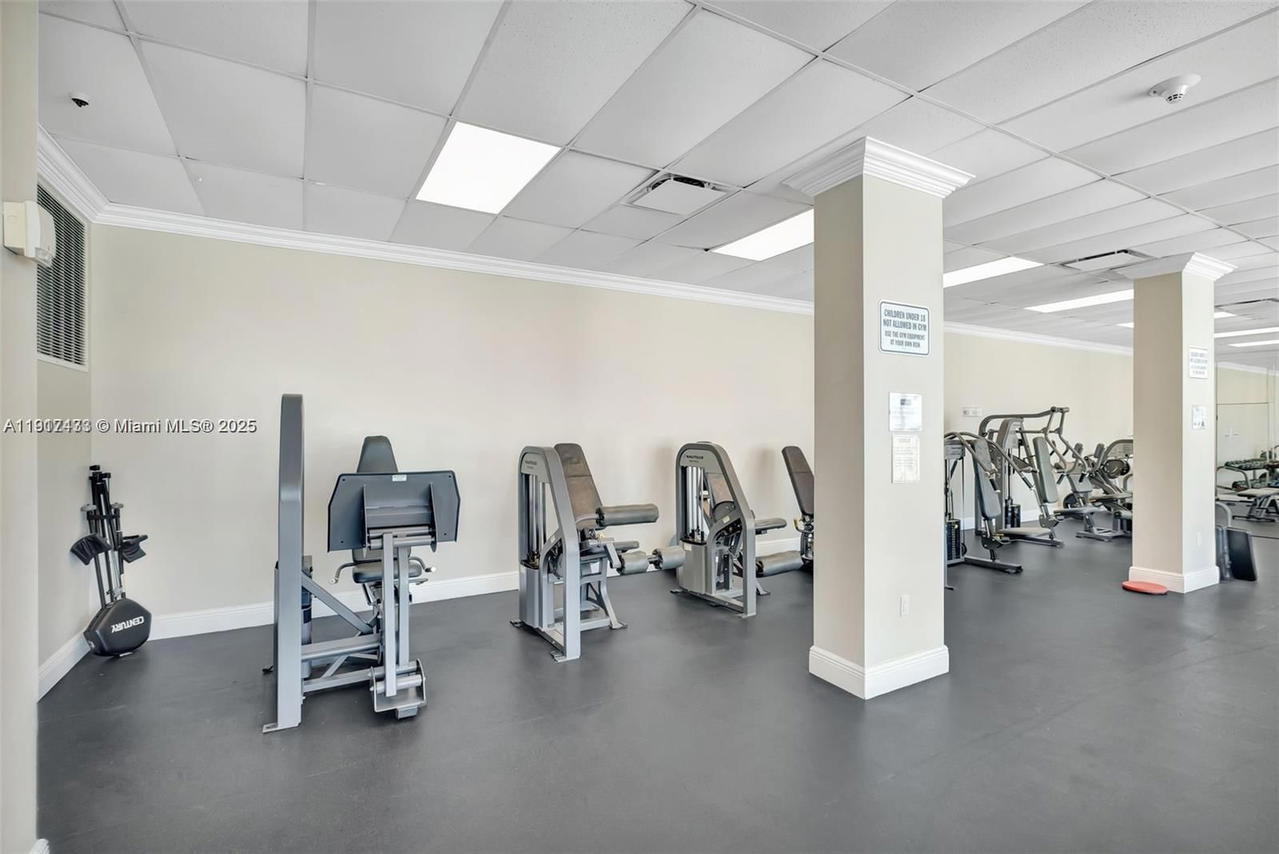 Real estate property located at 7135 Collins Ave #1614, Miami-dade, Burleigh House Condo, Miami Beach, FL