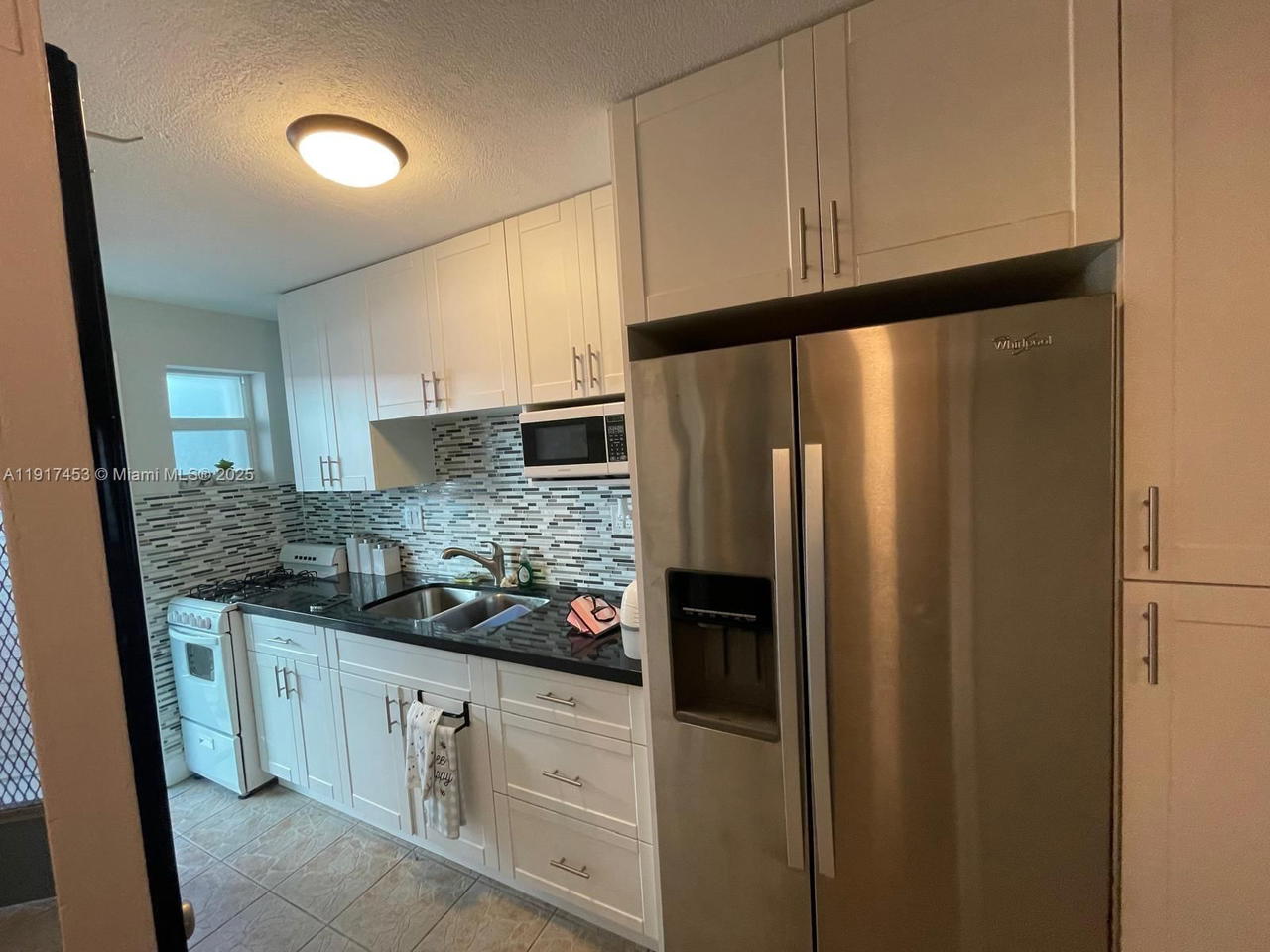 Real estate property located at 6490 Collins Ave #5, Miami-dade, Broadwater Beach Arms I C, Miami Beach, FL