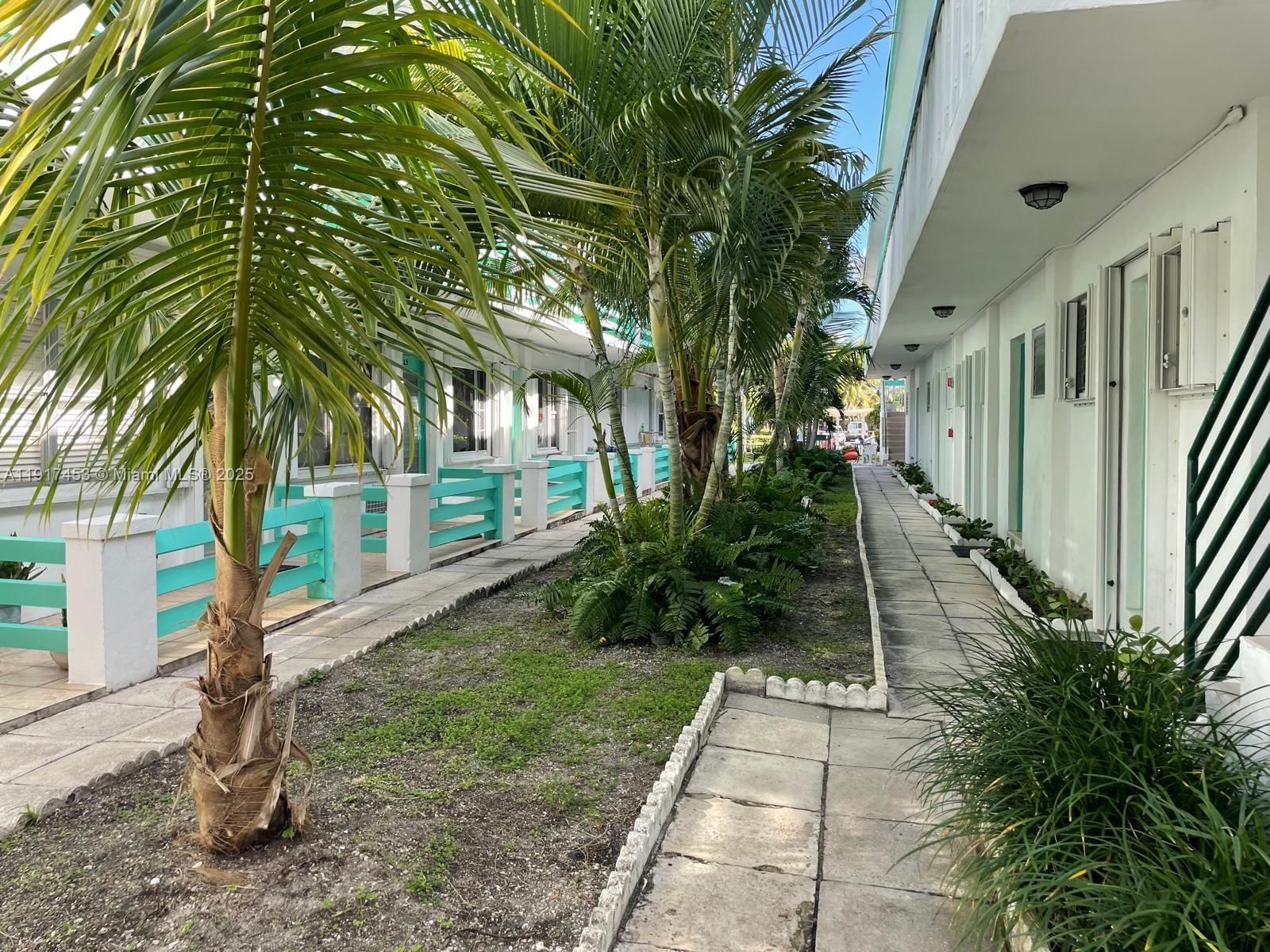 Real estate property located at 6490 Collins Ave #5, Miami-dade, Broadwater Beach Arms I C, Miami Beach, FL