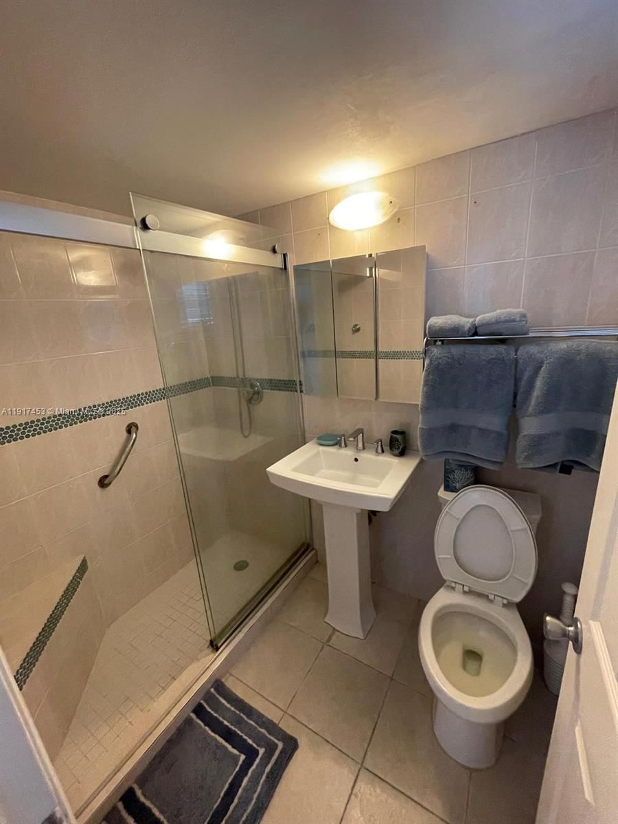 Real estate property located at 6490 Collins Ave #5, Miami-dade, Broadwater Beach Arms I C, Miami Beach, FL
