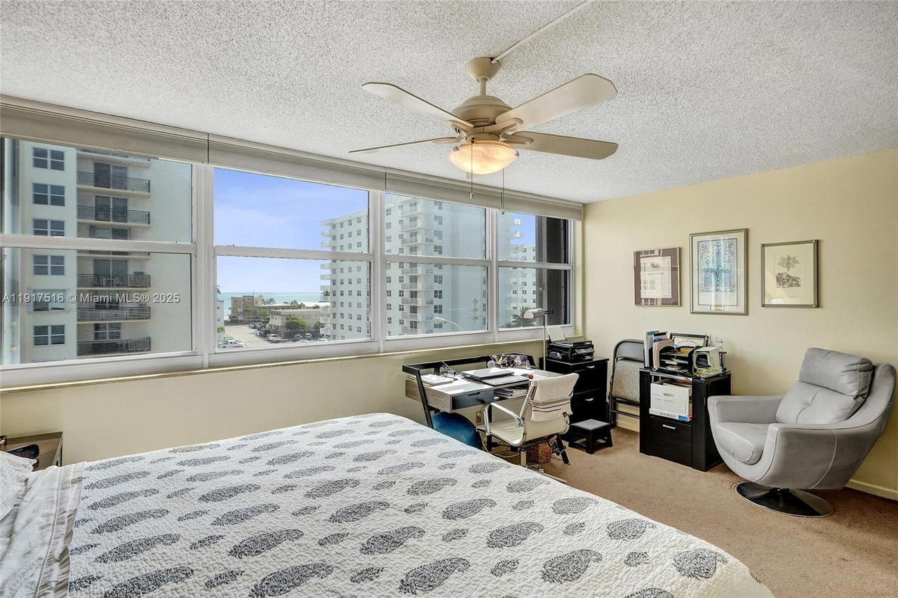 Real estate property located at 1400 Ocean Dr #502, Broward, Trafalgar Towers Condomin, Hollywood, FL