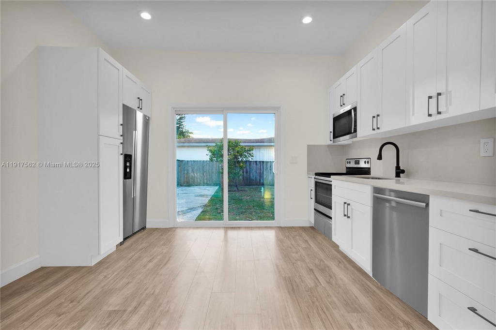Real estate property located at 88 29th Ave, Miami-dade, Central Park, Miami, FL