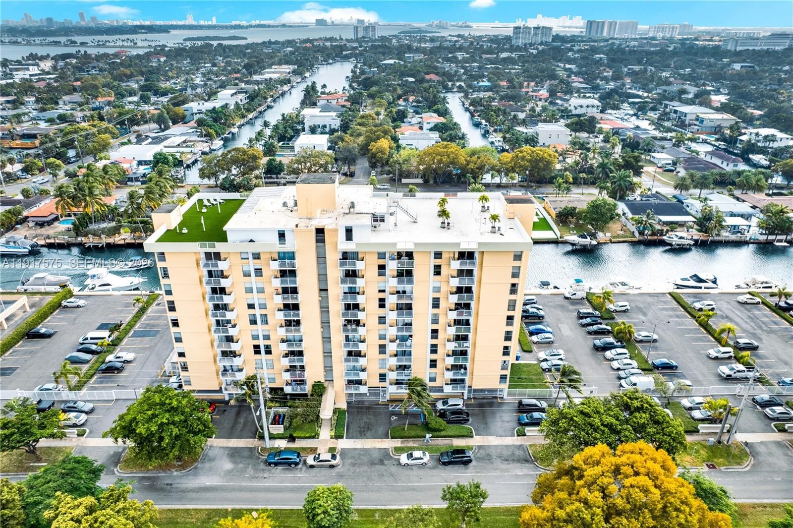 Real estate property located at 2020 135th St #805, Miami-dade, Keystone Towers Condo, North Miami, FL