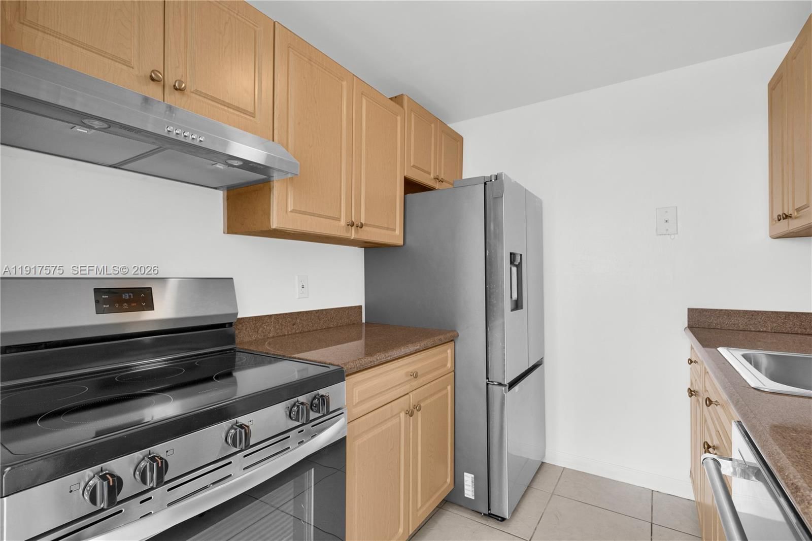 Real estate property located at 2020 135th St #805, Miami-dade, Keystone Towers Condo, North Miami, FL