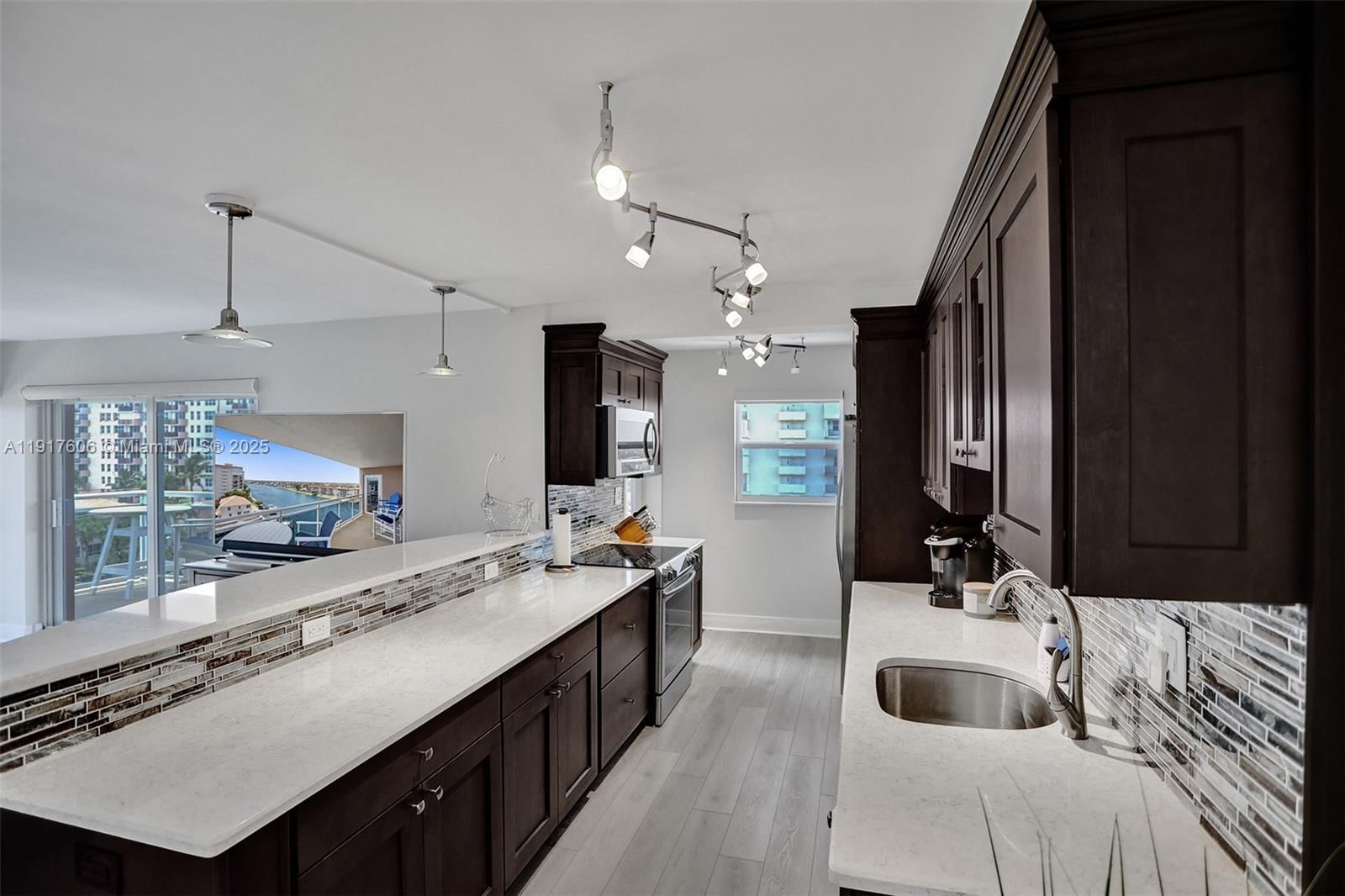 Real estate property located at 1160 Hillsboro Mile #701, Broward, Hillsboro Island House Co, Hillsboro Beach, FL