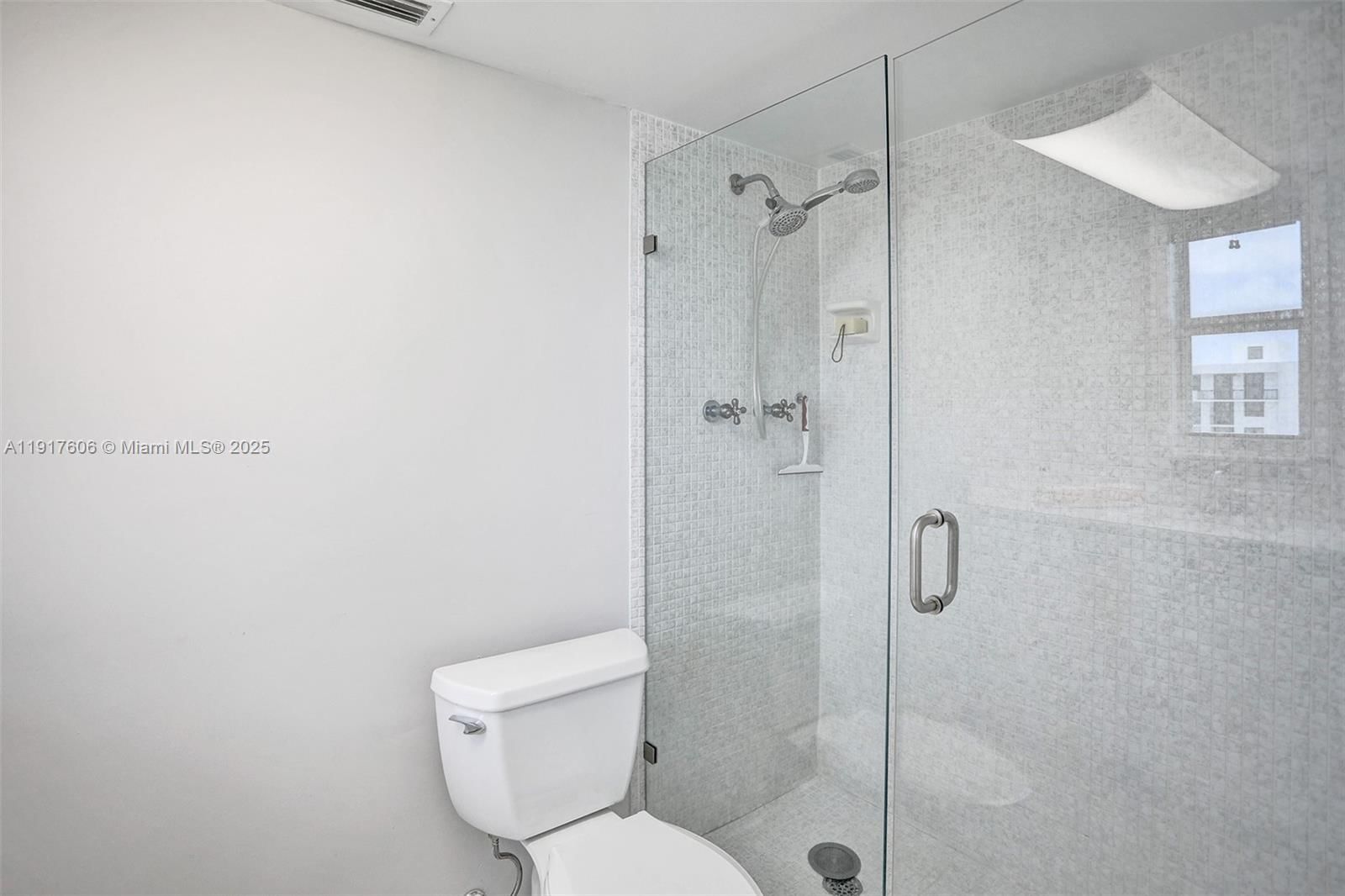 Real estate property located at 1160 Hillsboro Mile #701, Broward, Hillsboro Island House Co, Hillsboro Beach, FL