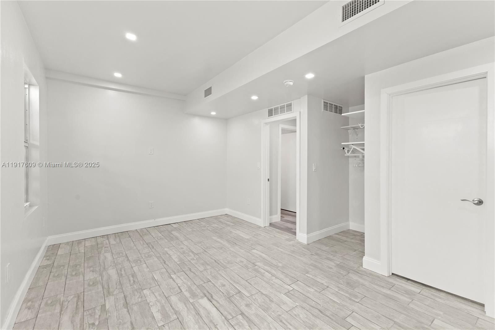 Real estate property located at 5820 3 AVE, Miami-dade, College Park, Miami, FL