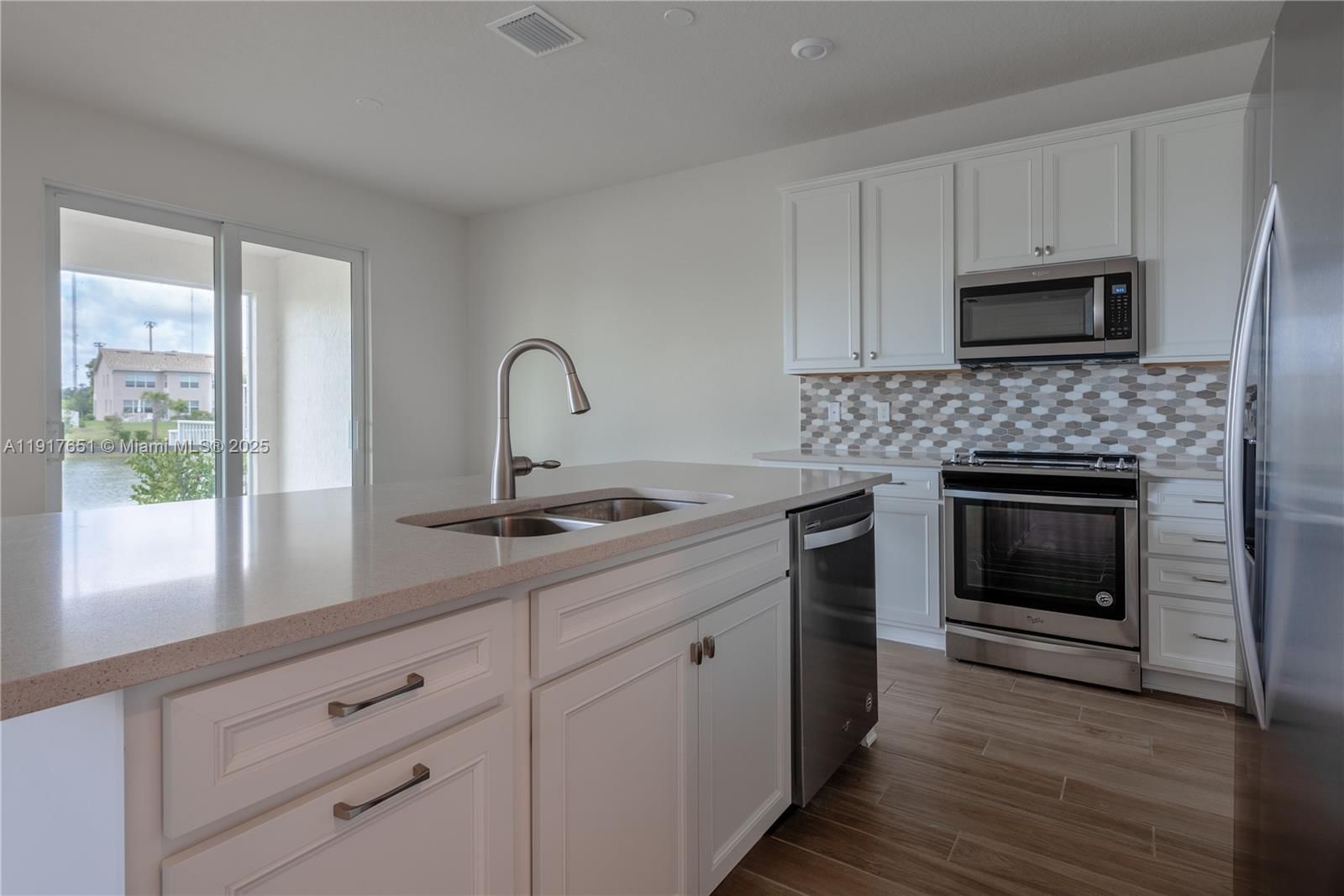 Real estate property located at 4974 Greenway Dr, Broward, Parkview At Hillcrest, Hollywood, FL
