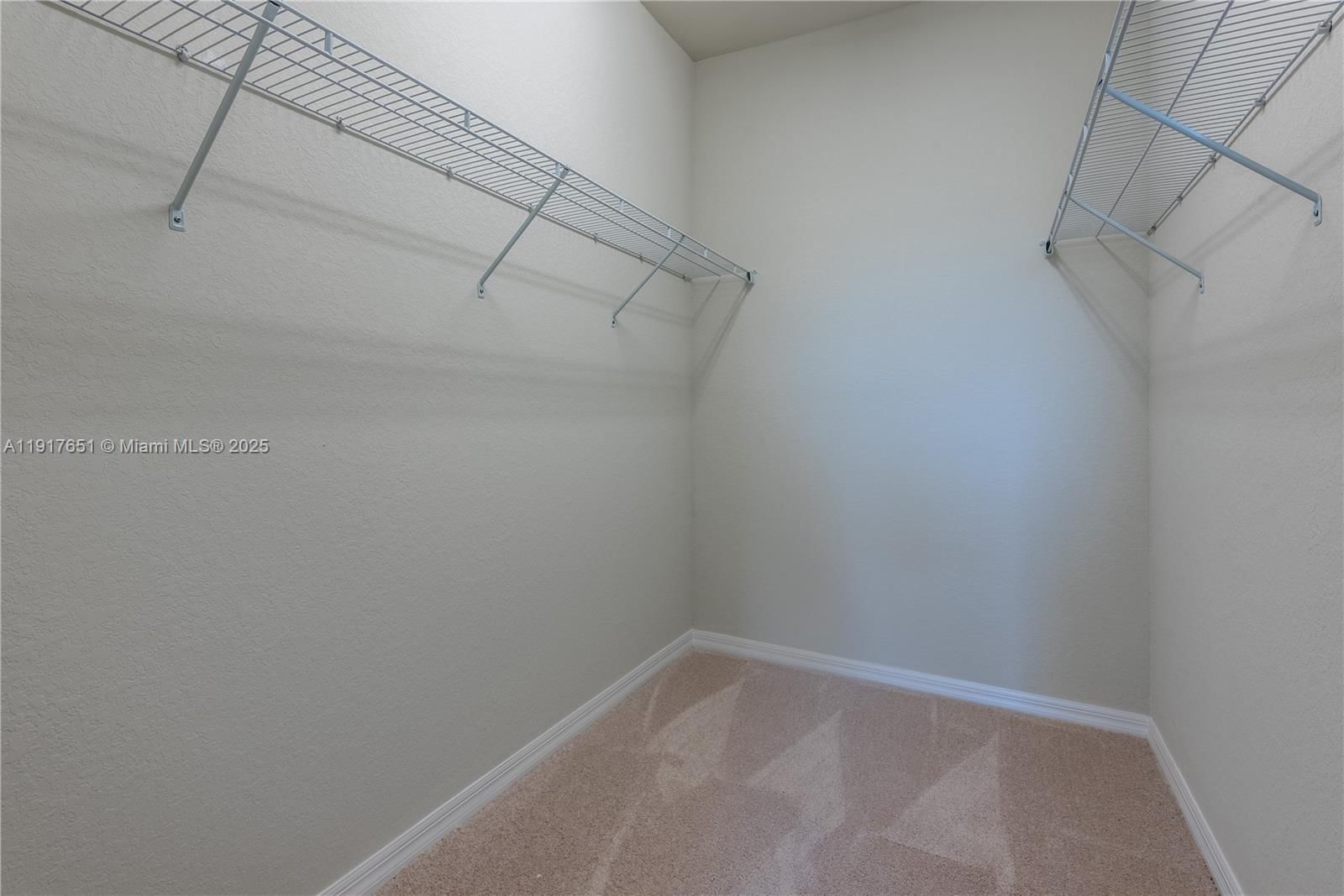 Real estate property located at 4974 Greenway Dr, Broward, Parkview At Hillcrest, Hollywood, FL