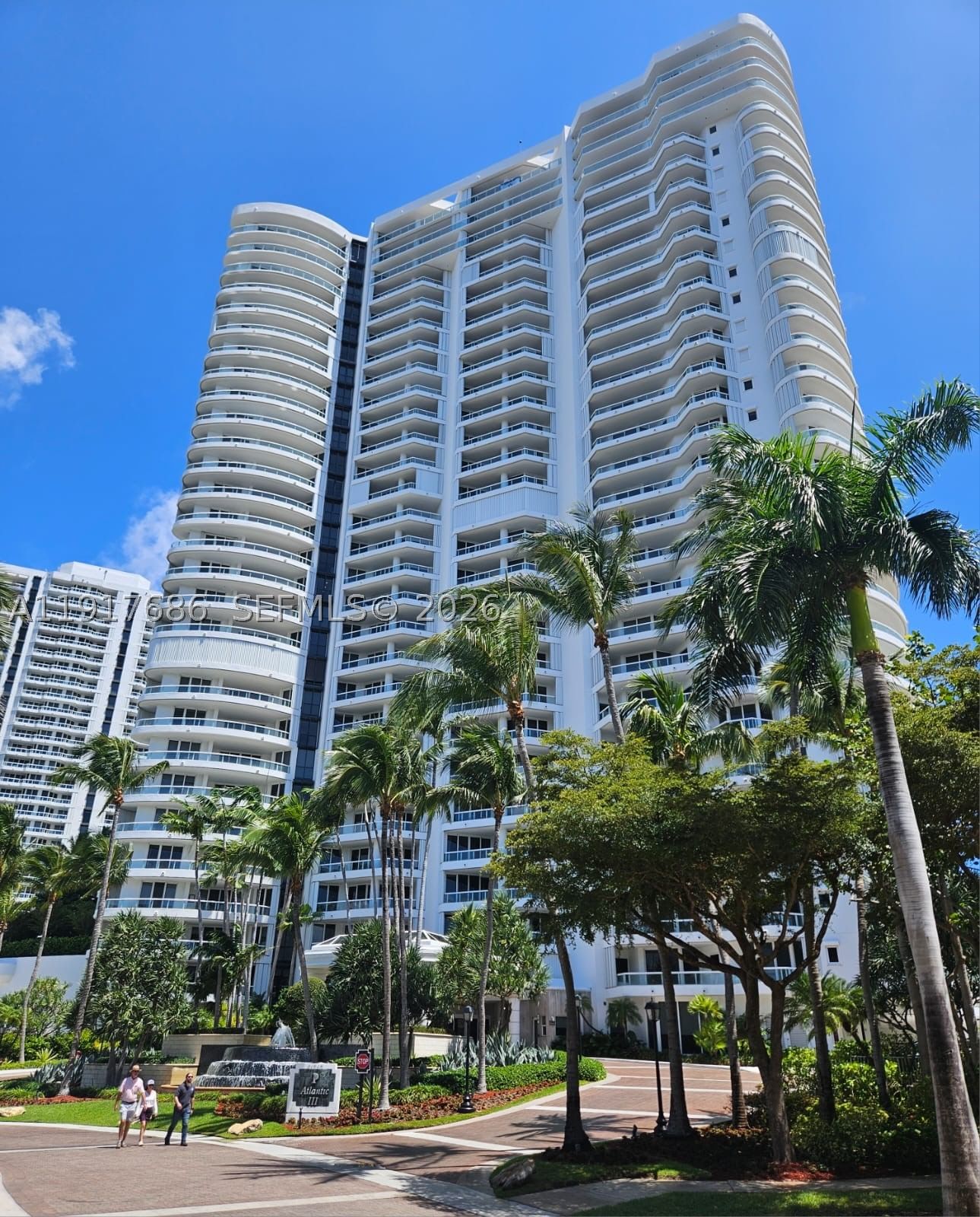 Real estate property located at 21050 Point Pl #501, Miami-dade, Atlantic Iii At The Point, Aventura, FL