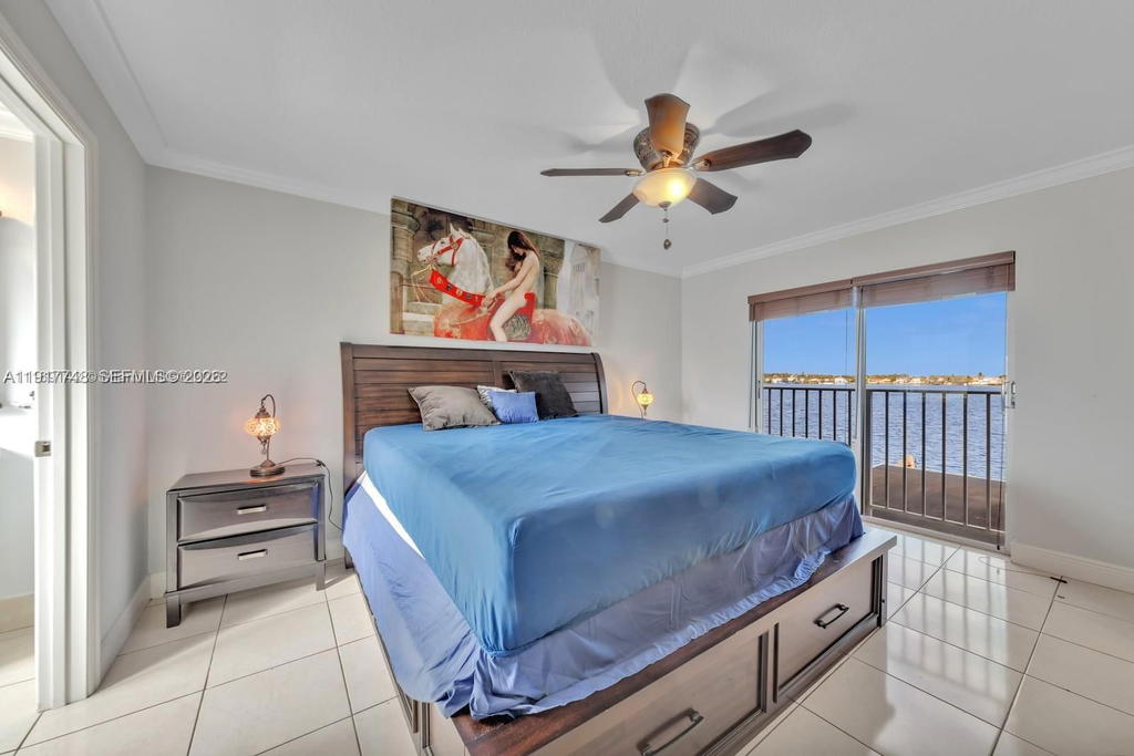 Real estate property located at 815 126th Ct, Miami-dade, Lake Pointe, Miami, FL