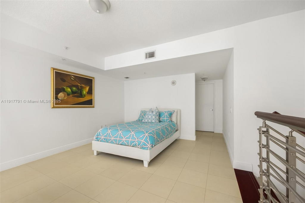 Real estate property located at 41 5th St #1210, Miami-dade, Brickell On The River S T, Miami, FL