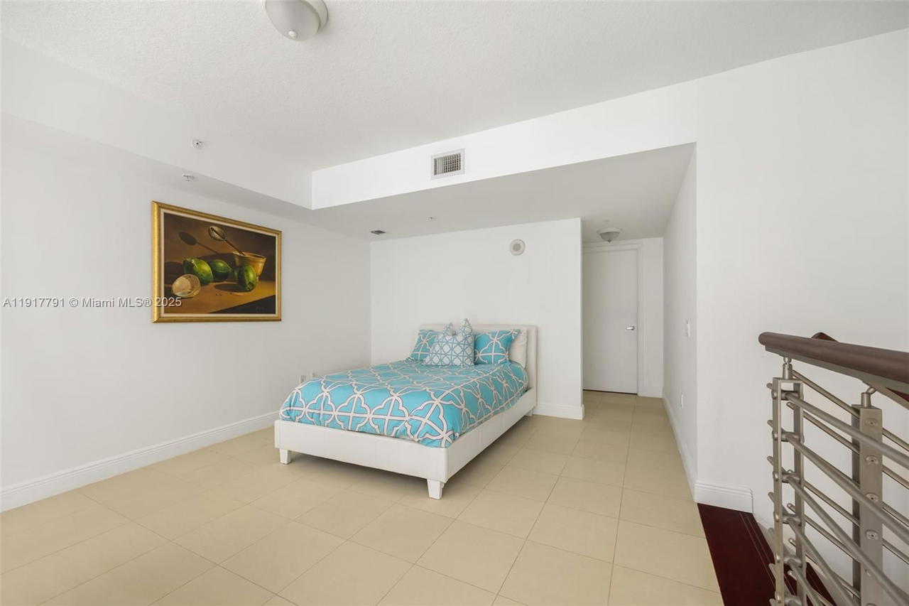 Real estate property located at 41 5th St #1210, Miami-dade, Brickell On The River S T, Miami, FL