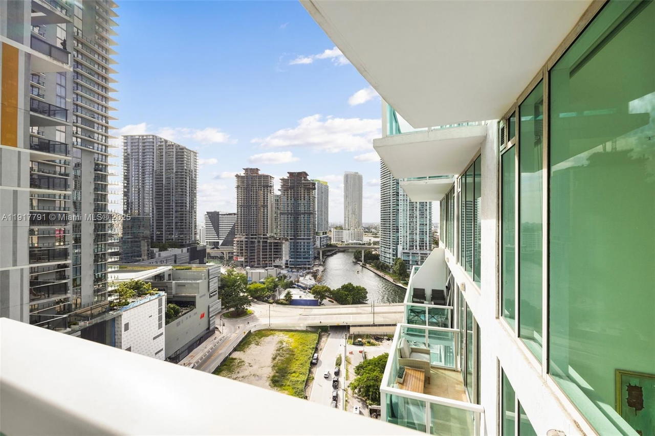 Real estate property located at 41 5th St #1210, Miami-dade, Brickell On The River S T, Miami, FL