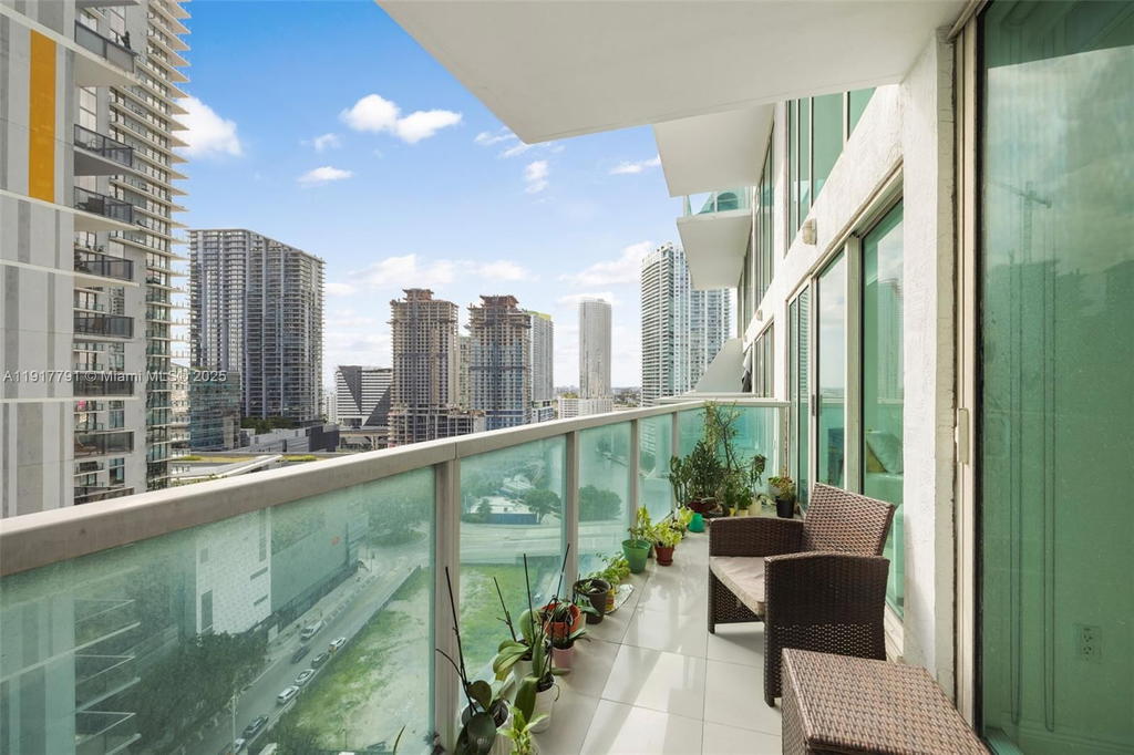 Real estate property located at 41 5th St #1210, Miami-dade, Brickell On The River S T, Miami, FL