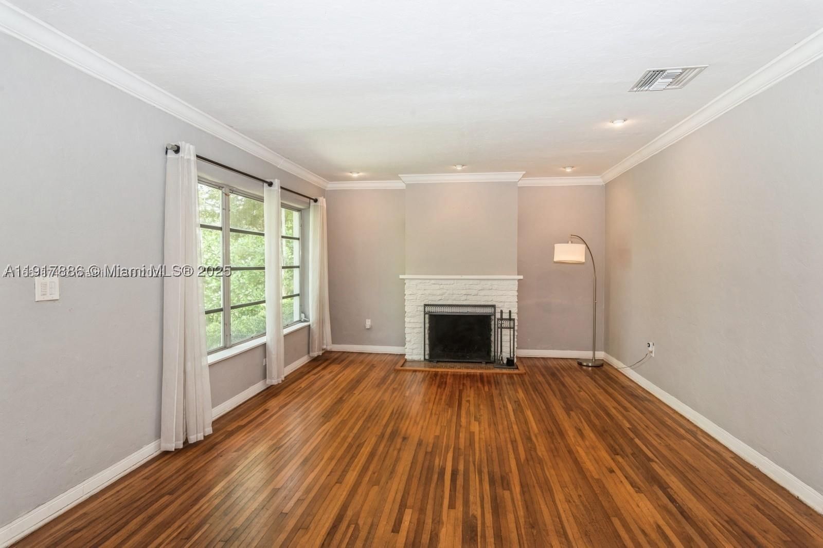 Real estate property located at 1225 Tangier St, Miami-dade, Granada Terr, Coral Gables, FL