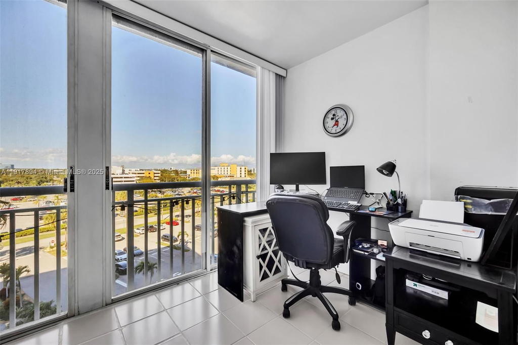 Real estate property located at 3800 Hillcrest Dr #709, Broward, Hillcrest East No 25 Cond, Hollywood, FL
