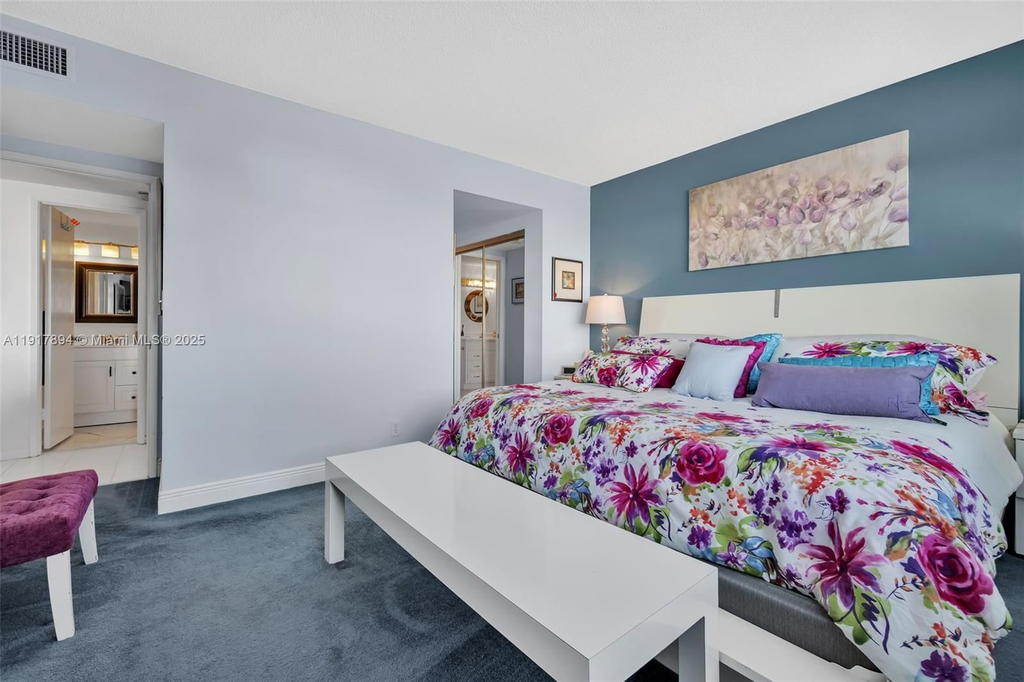 Real estate property located at 3800 Hillcrest Dr #709, Broward, Hillcrest East No 25 Cond, Hollywood, FL