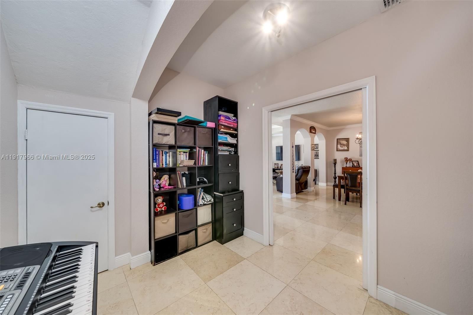 Real estate property located at 15242 8th Way, Miami-dade, Emerald Isles, Miami, FL