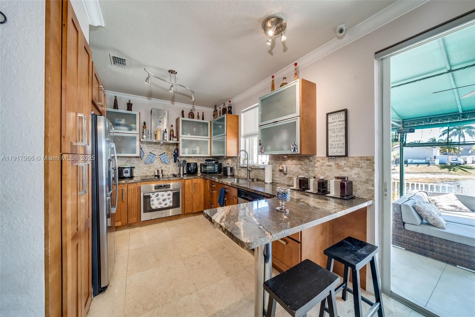 Real estate property located at 15242 8th Way, Miami-dade, Emerald Isles, Miami, FL