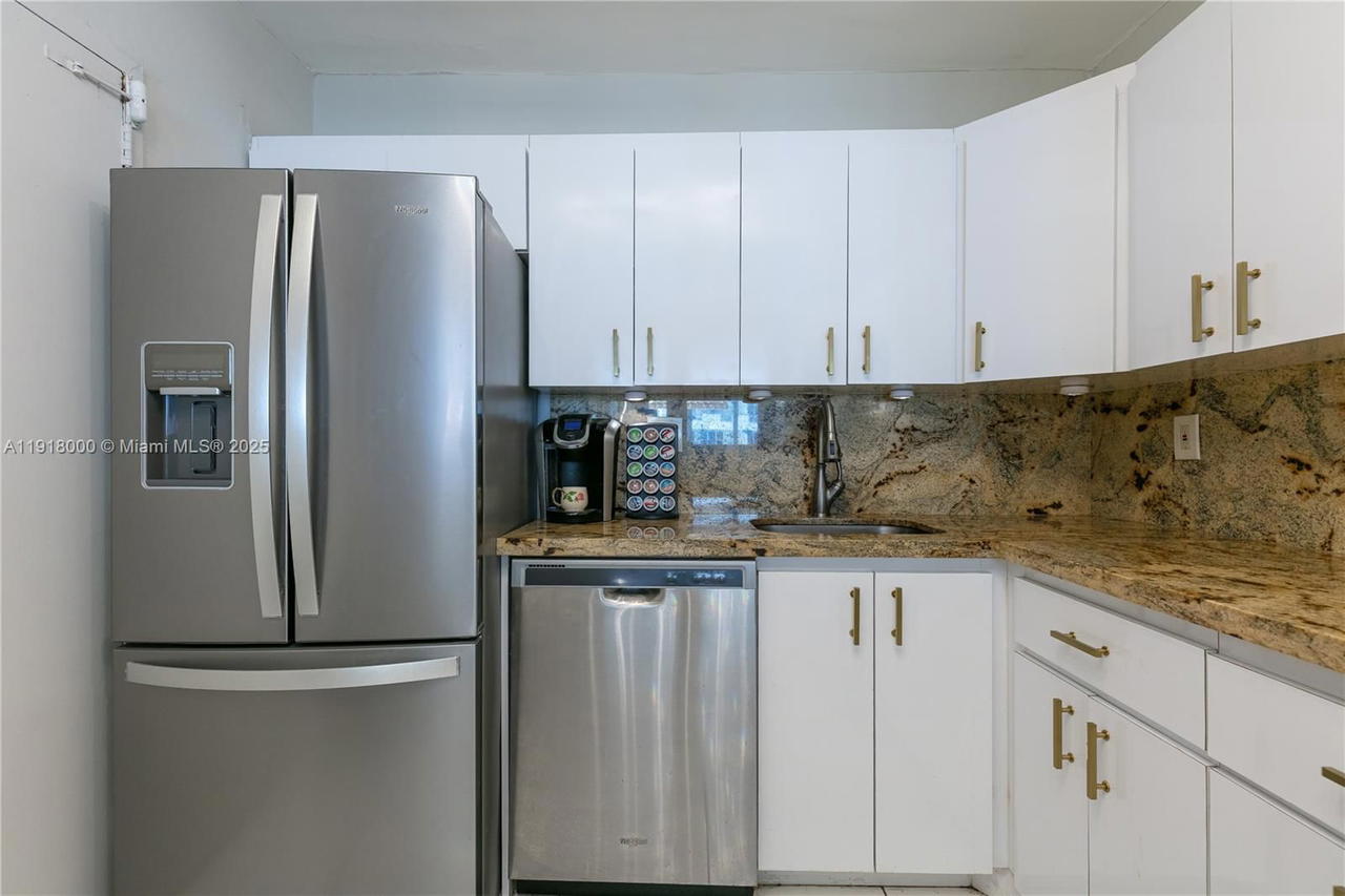 Real estate property located at 3140 Ocean Dr #901, Broward, Parker Tower Condo, Hallandale Beach, FL