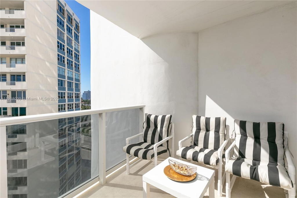 Real estate property located at 3140 Ocean Dr #901, Broward, Parker Tower Condo, Hallandale Beach, FL
