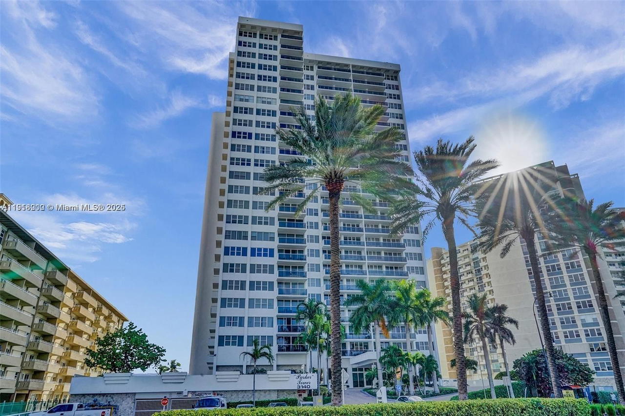 Real estate property located at 3140 Ocean Dr #901, Broward, Parker Tower Condo, Hallandale Beach, FL