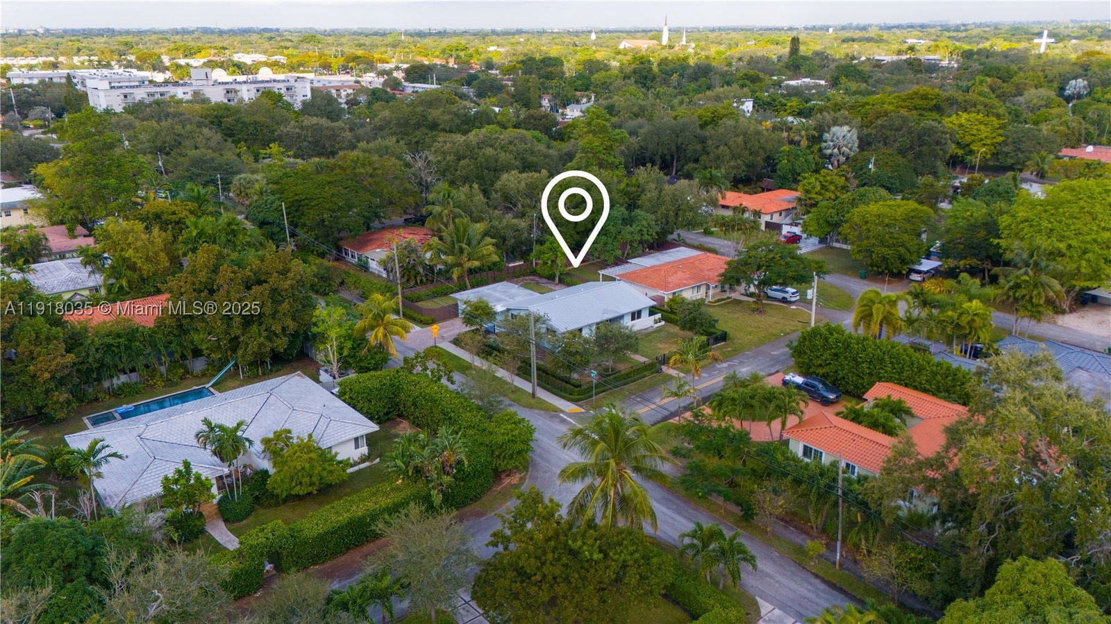 Real estate property located at 8910 9th Ct, Miami-dade, Bayshore Manor, Miami, FL