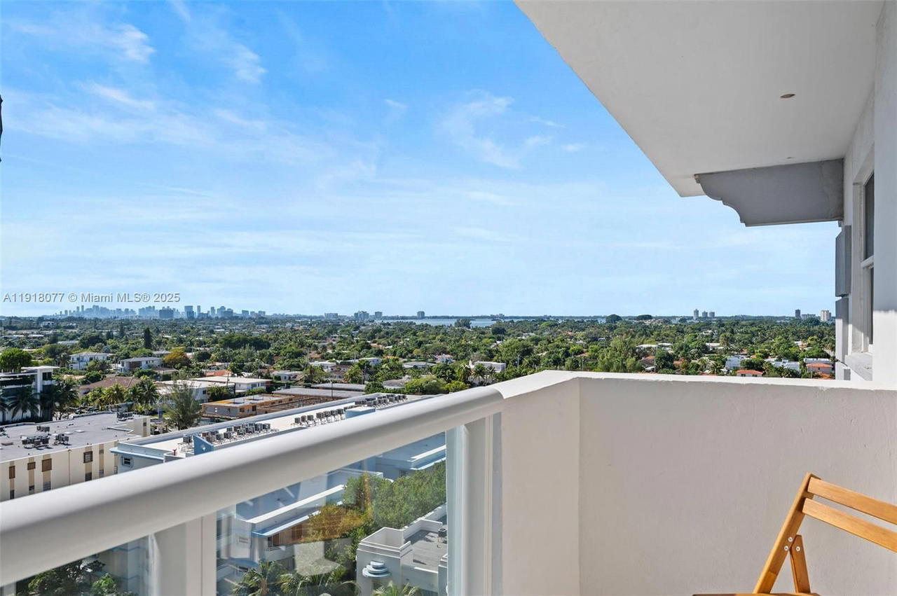 Real estate property located at 9195 Collins Ave PH14, Miami-dade, Carlisle On The Ocean Con, Surfside, FL