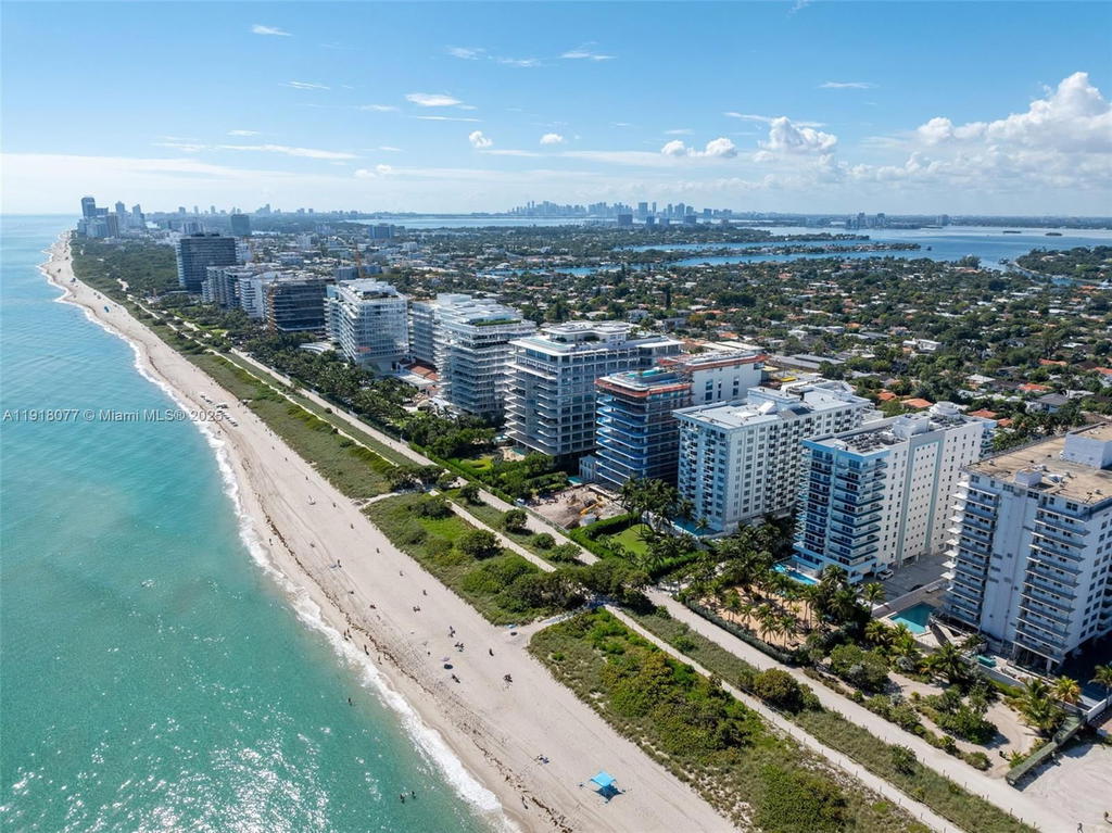 Real estate property located at 9195 Collins Ave PH14, Miami-dade, Carlisle On The Ocean Con, Surfside, FL