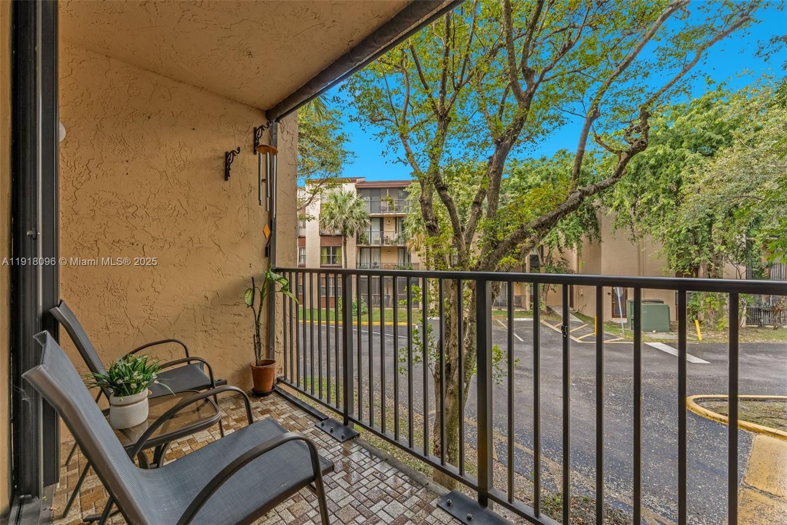 Real estate property located at 14415 Kendall Dr #212G, Miami-dade, Promenade At Kendale Lake, Miami, FL
