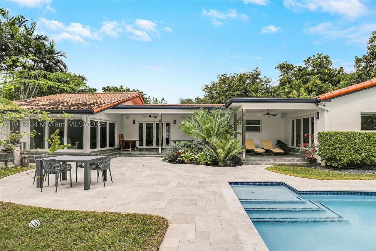 Real estate property located at 259 Shore Dr, Miami-dade, Bay Heights, Miami, FL