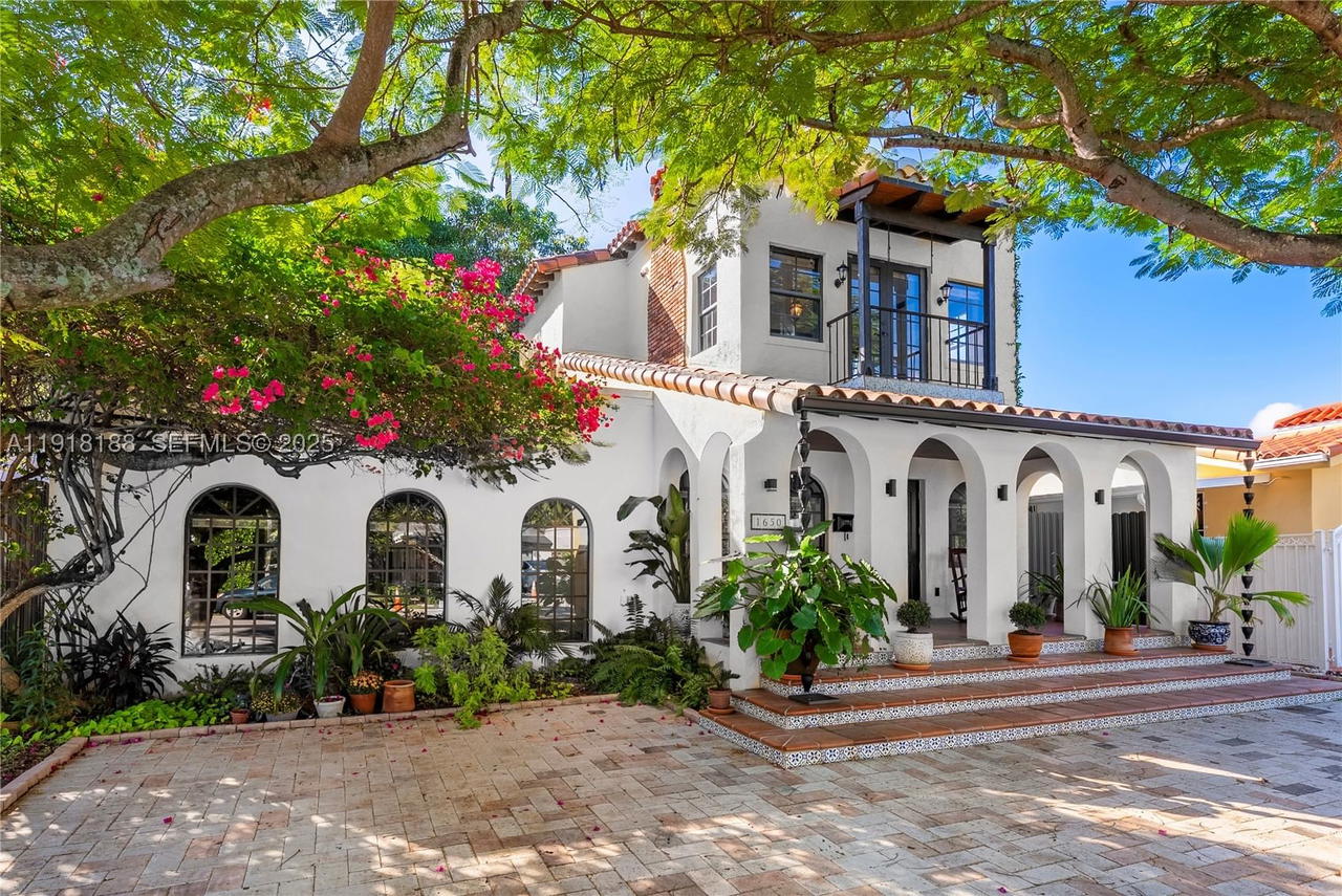 Real estate property located at 1650 16th St, Miami-dade, Seville, Miami, FL