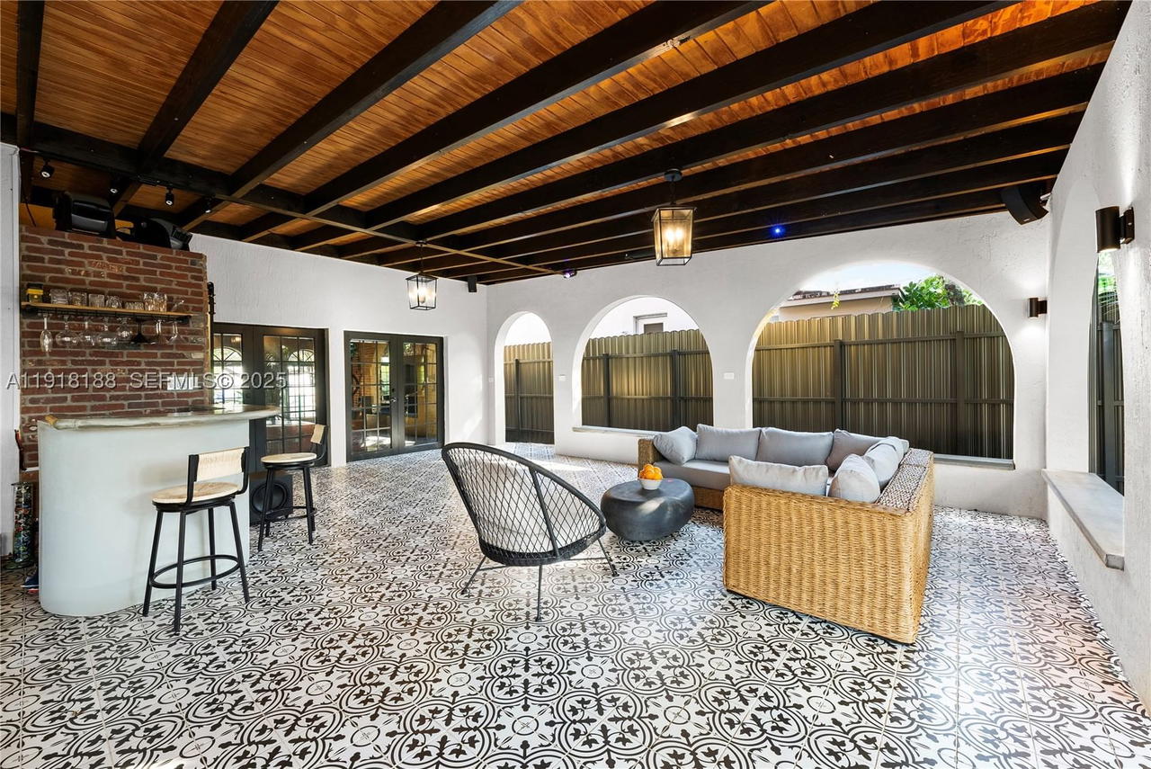 Real estate property located at 1650 16th St, Miami-dade, Seville, Miami, FL