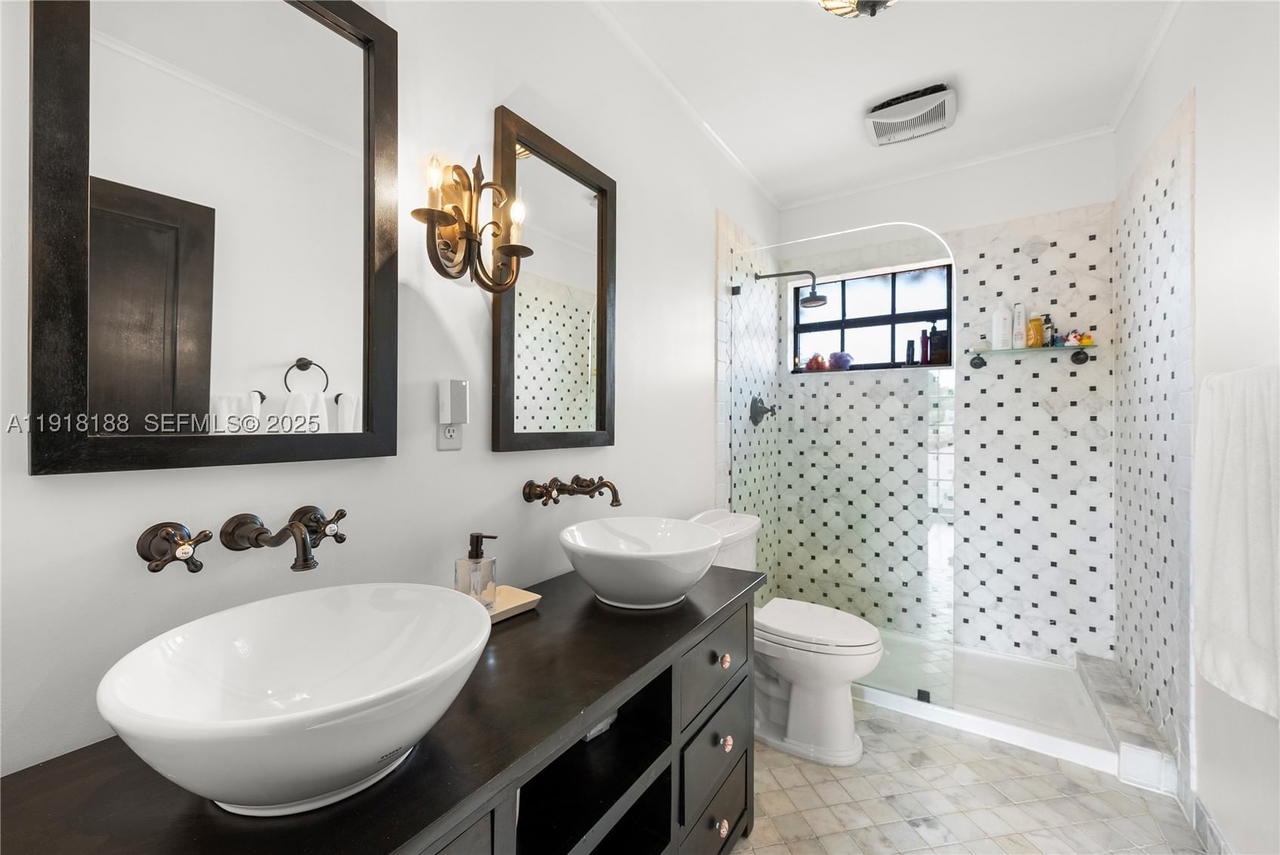 Real estate property located at 1650 16th St, Miami-dade, Seville, Miami, FL