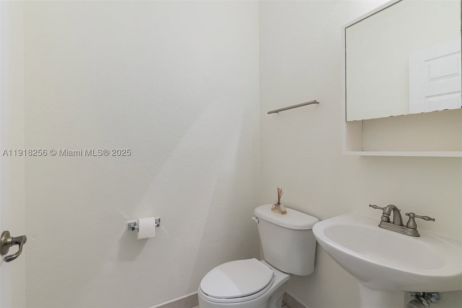 Real estate property located at 12566 126th Ave, Miami-dade, Kendall Breeze South, Miami, FL