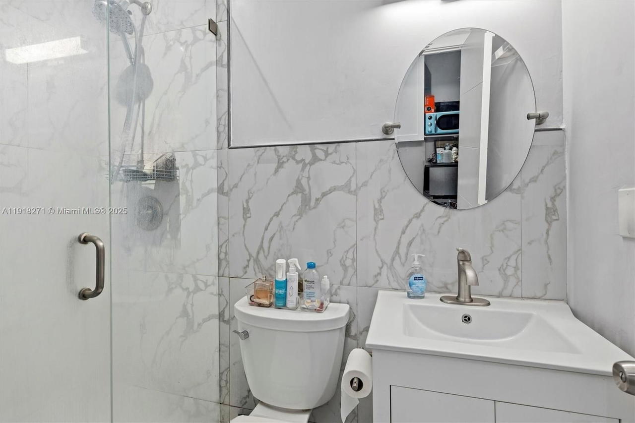 Real estate property located at 9411 30th Ter, Miami-dade, Coral Gardens, Miami, FL