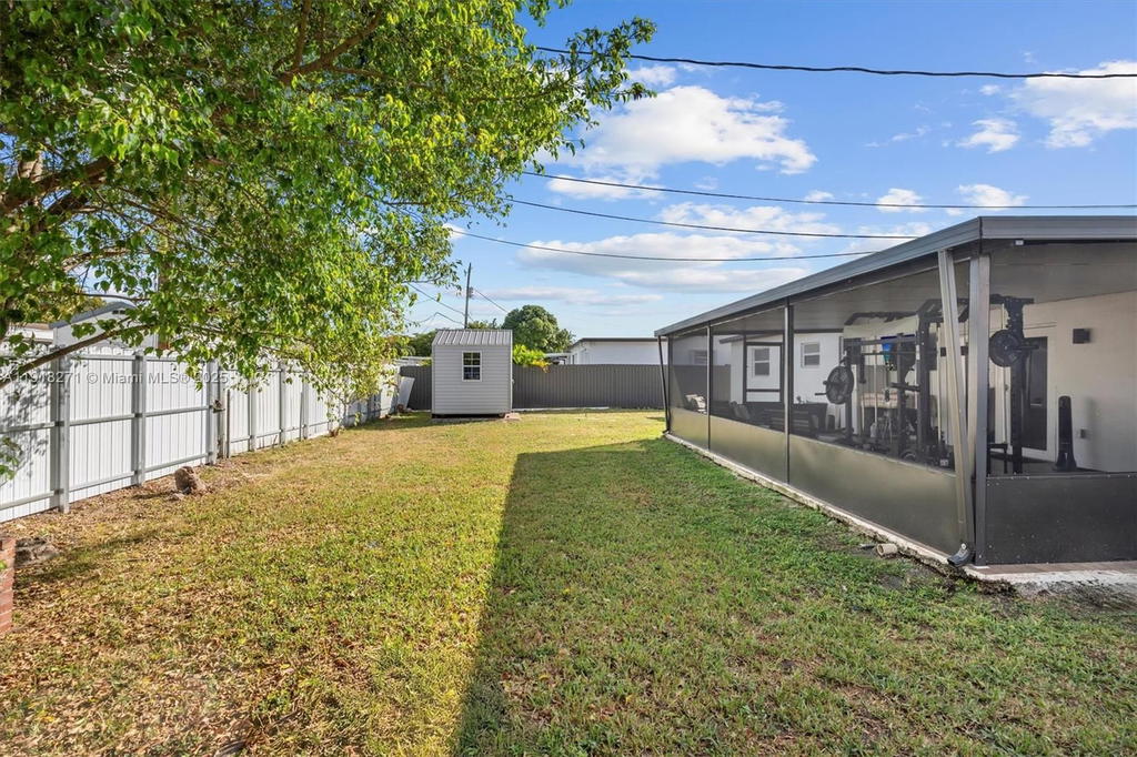 Real estate property located at 9411 30th Ter, Miami-dade, Coral Gardens, Miami, FL