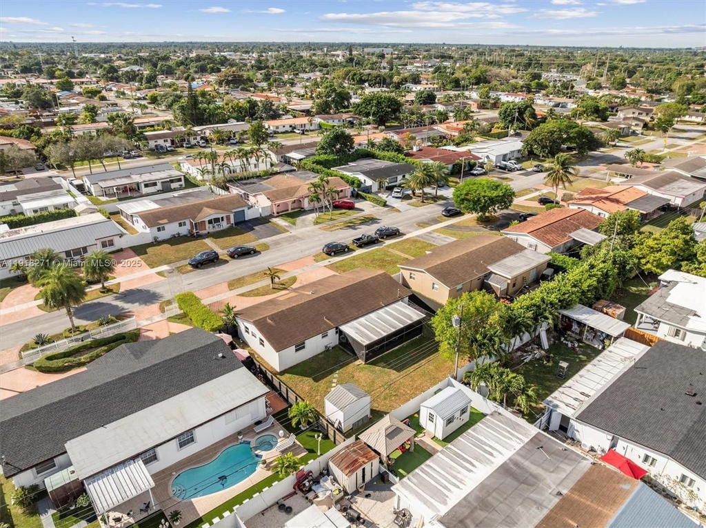 Real estate property located at 9411 30th Ter, Miami-dade, Coral Gardens, Miami, FL