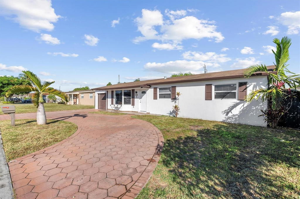 Real estate property located at 9411 30th Ter, Miami-dade, Coral Gardens, Miami, FL