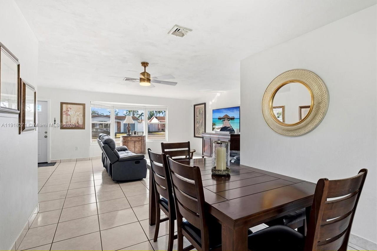 Real estate property located at 9411 30th Ter, Miami-dade, Coral Gardens, Miami, FL