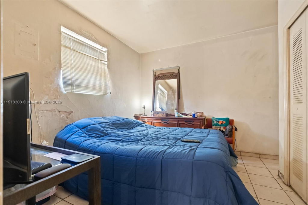 Real estate property located at 1260 155th St, Miami-dade, Fulford By The Sea Sec J, North Miami Beach, FL