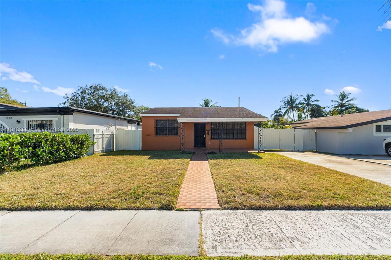 Real estate property located at 1260 155th St, Miami-dade, Fulford By The Sea Sec J, North Miami Beach, FL