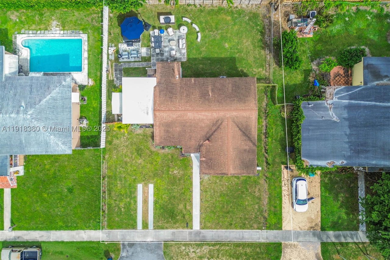 Real estate property located at 7901 22nd St, Miami-dade, Miracle Manor 3rd Addn, Miami, FL