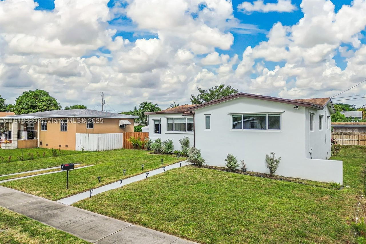 Real estate property located at 7901 22nd St, Miami-dade, Miracle Manor 3rd Addn, Miami, FL