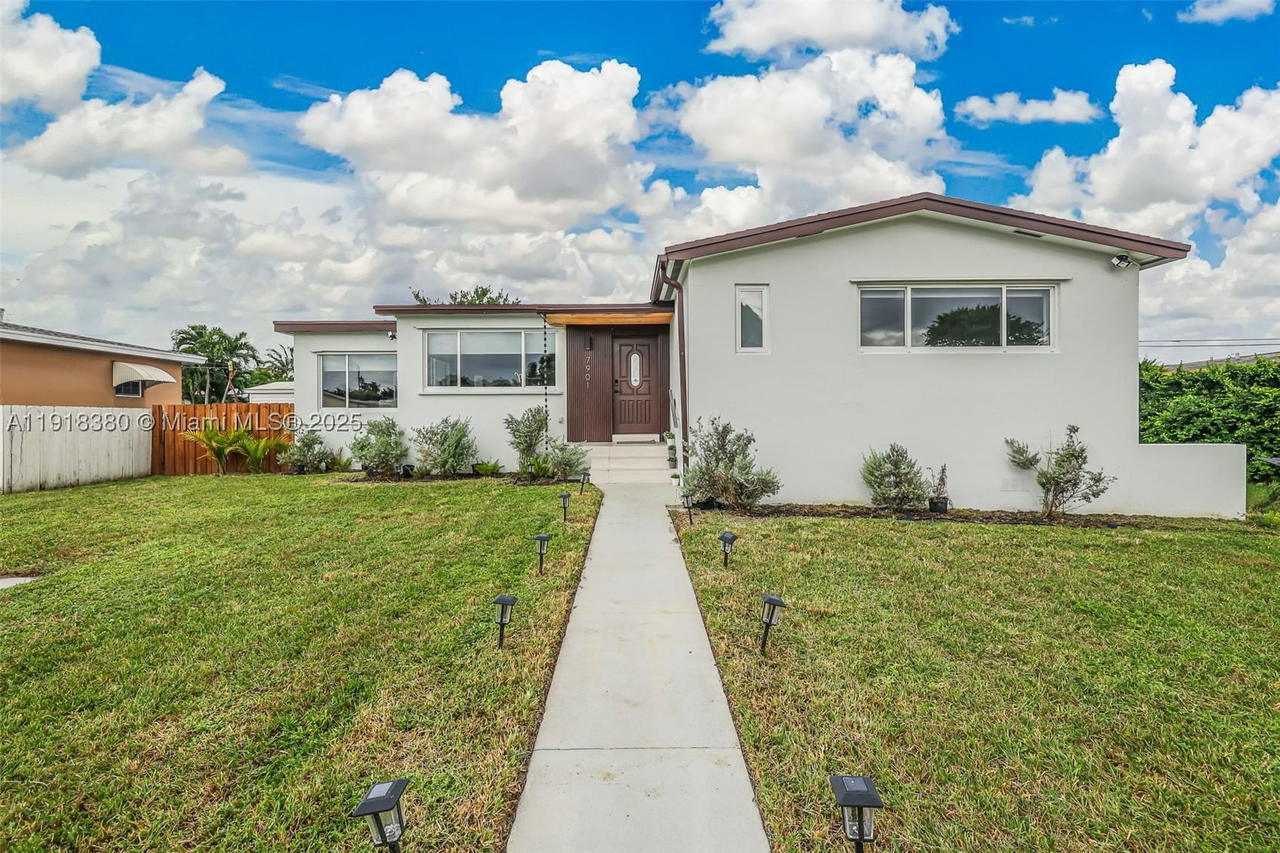 Real estate property located at 7901 22nd St, Miami-dade, Miracle Manor 3rd Addn, Miami, FL