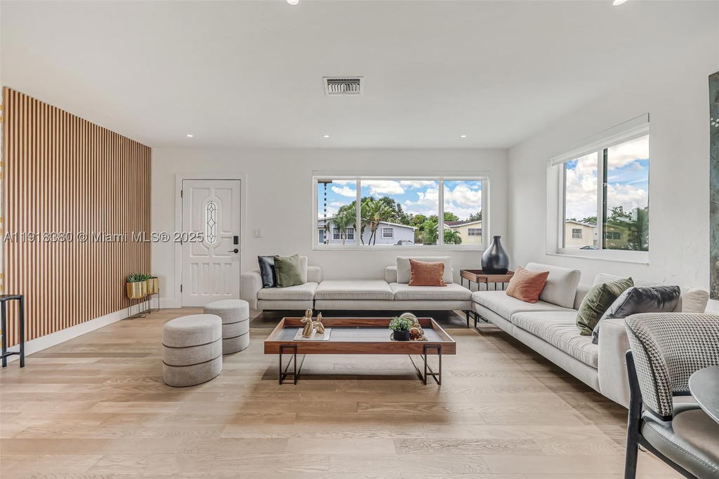 Real estate property located at 7901 22nd St, Miami-dade, Miracle Manor 3rd Addn, Miami, FL